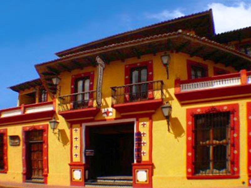 Hotel Catedral San Cristóbal de Las Casas المظهر الخارجي الصورة