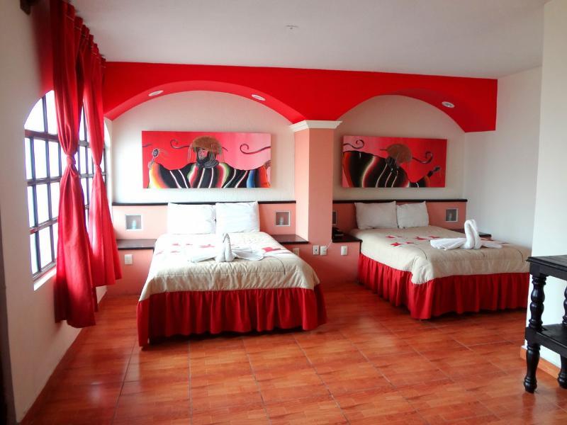 Hotel Catedral San Cristóbal de Las Casas المظهر الخارجي الصورة